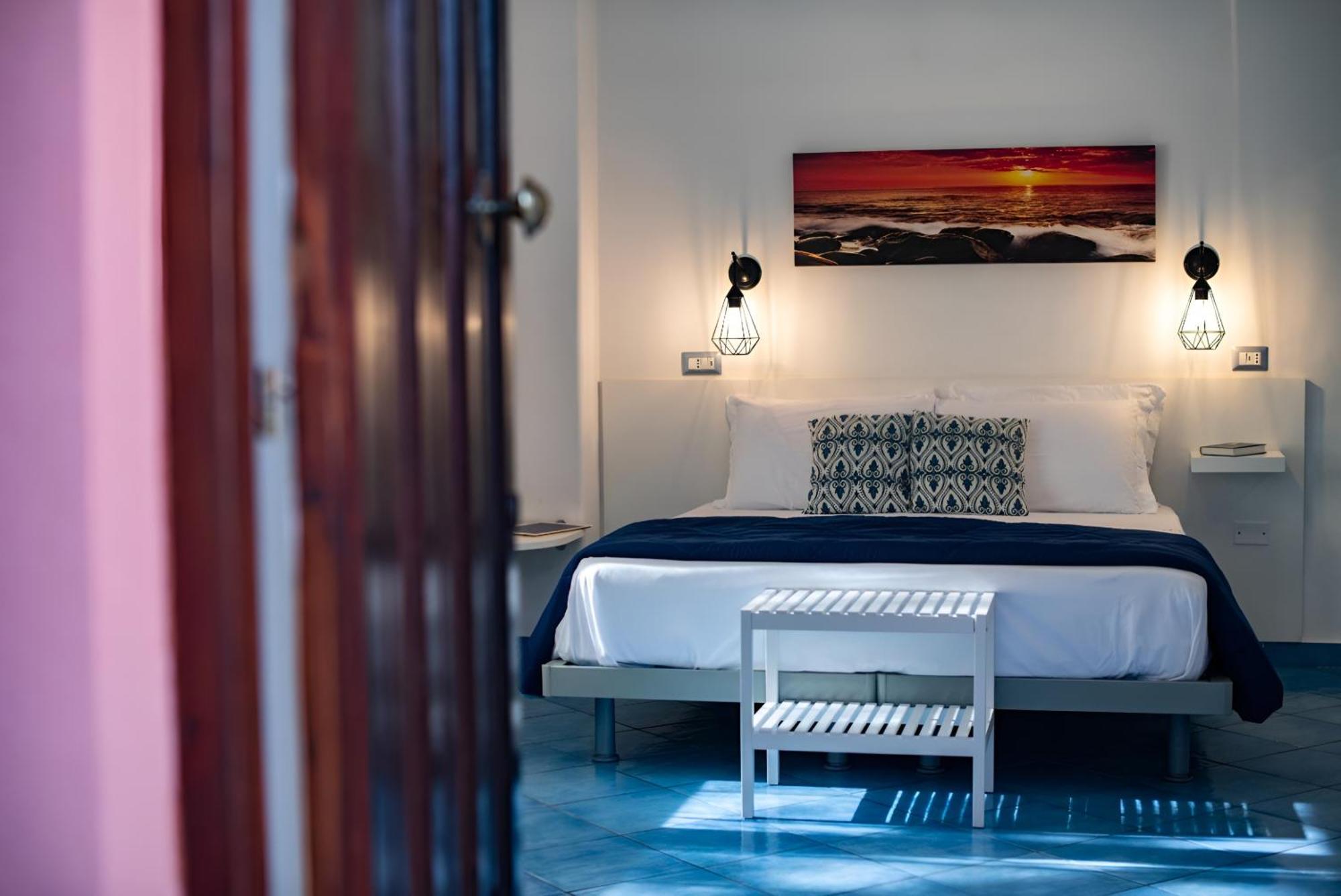 Sonnino B&B Procida Quarto foto